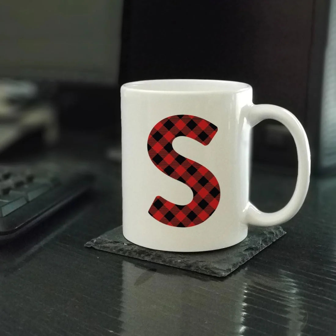 Hot Chocolate Coffee Mug Gift, Red Plaid Initial Letter S, 1-Pack, Includes Gift Box J740