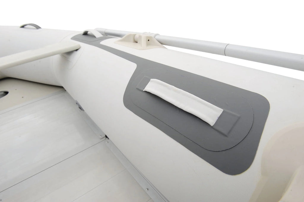 Inflatable Speed Boat with Carry Bag, Hand Pump & Oar Set W6146