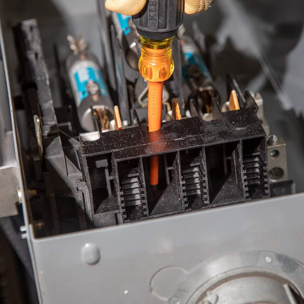 1000V Insulated Screwdriver and Pliers Tool Set G556
