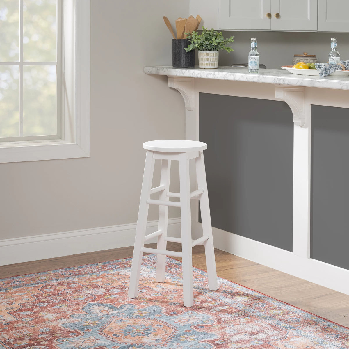 White Wood Bar Stool D719