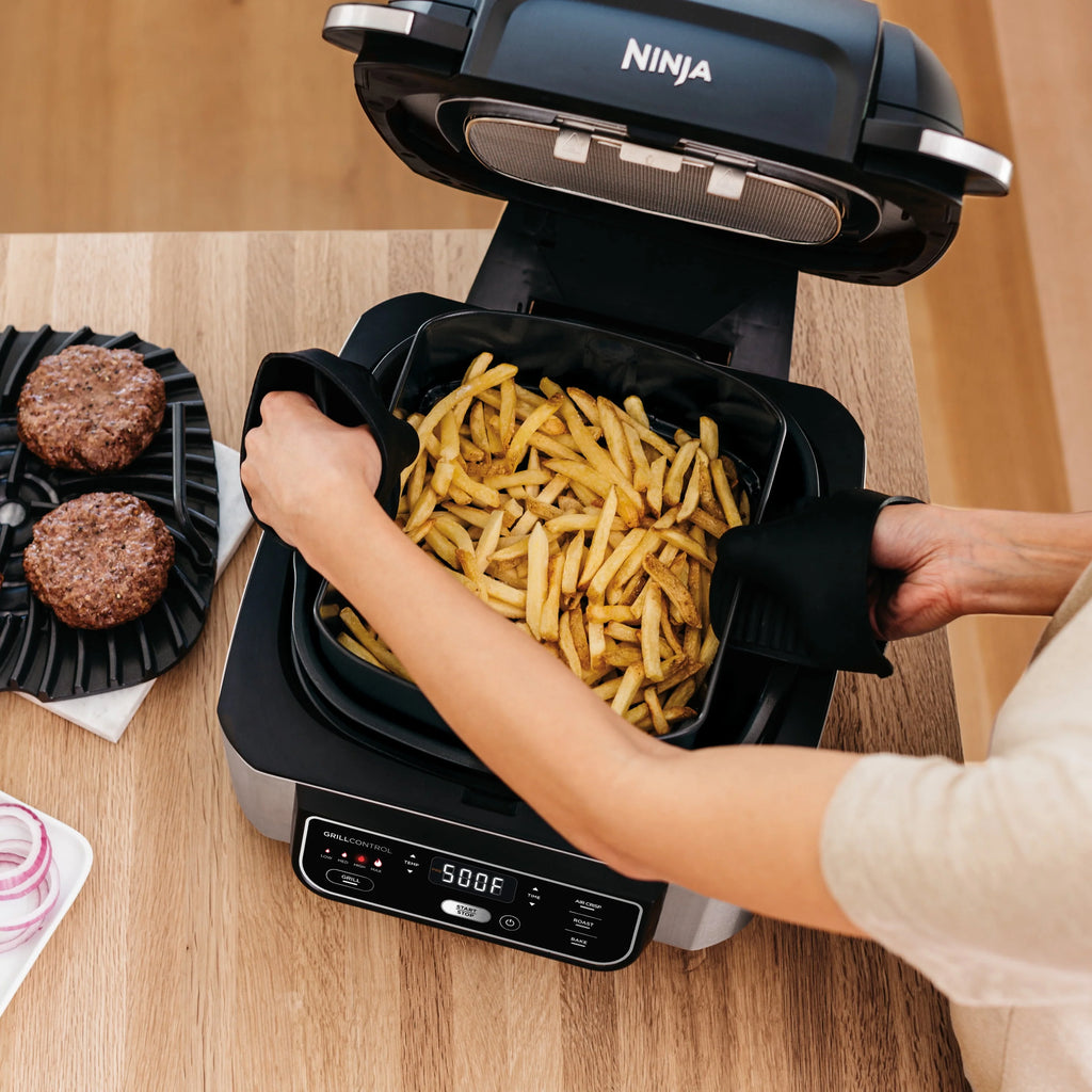 4-in-1 Indoor Grill with 4-qt Air Fryer W59433