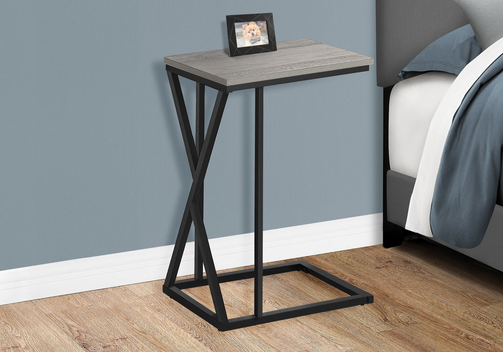 C-shaped Metal Accent Table Z25197