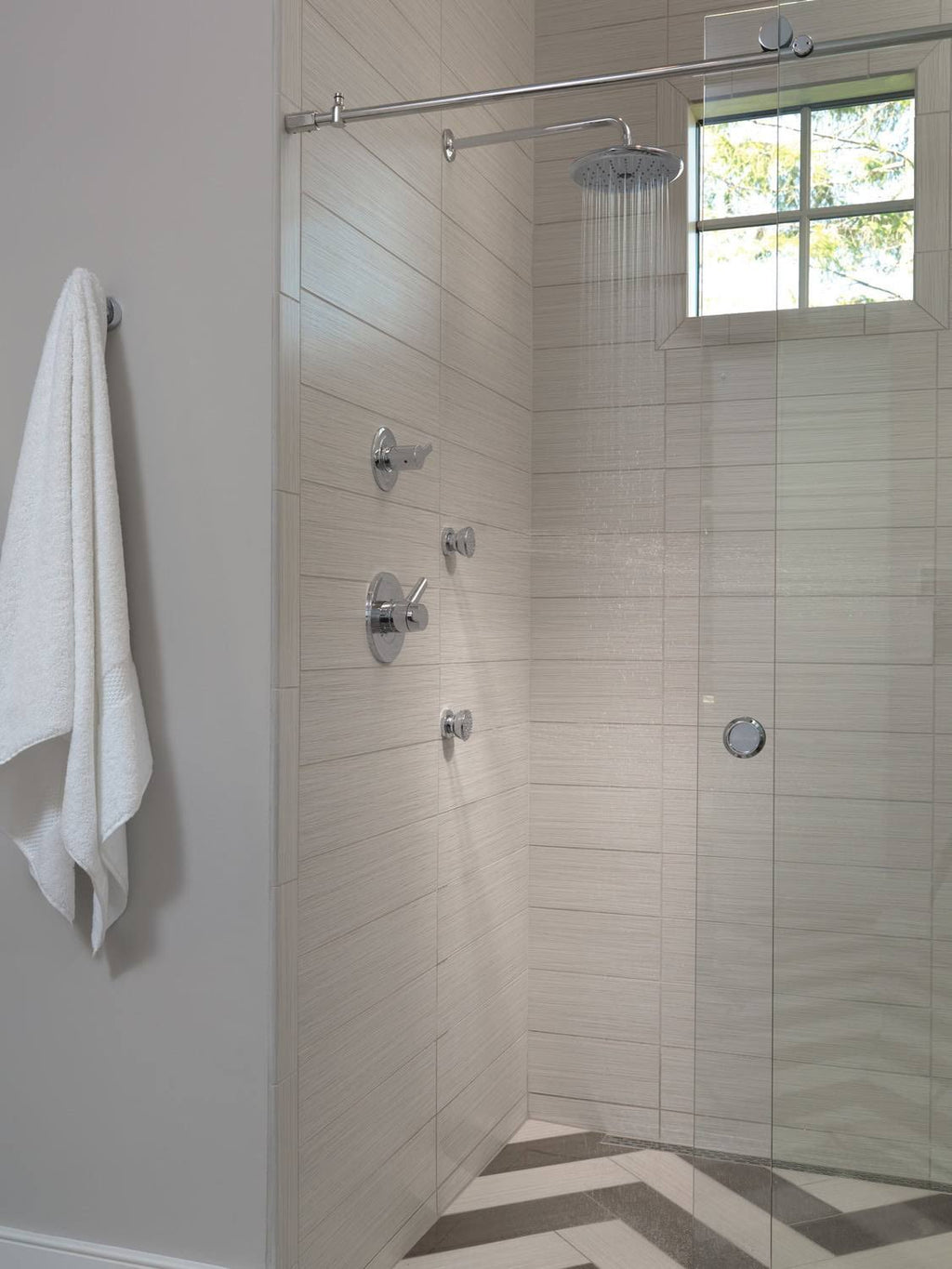 Polished Brass Single-Setting Shower Head N395