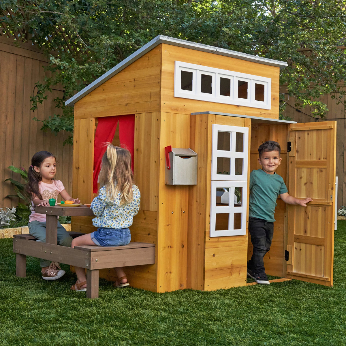 Wooden Outdoor Playhouse with Picnic Table P3941