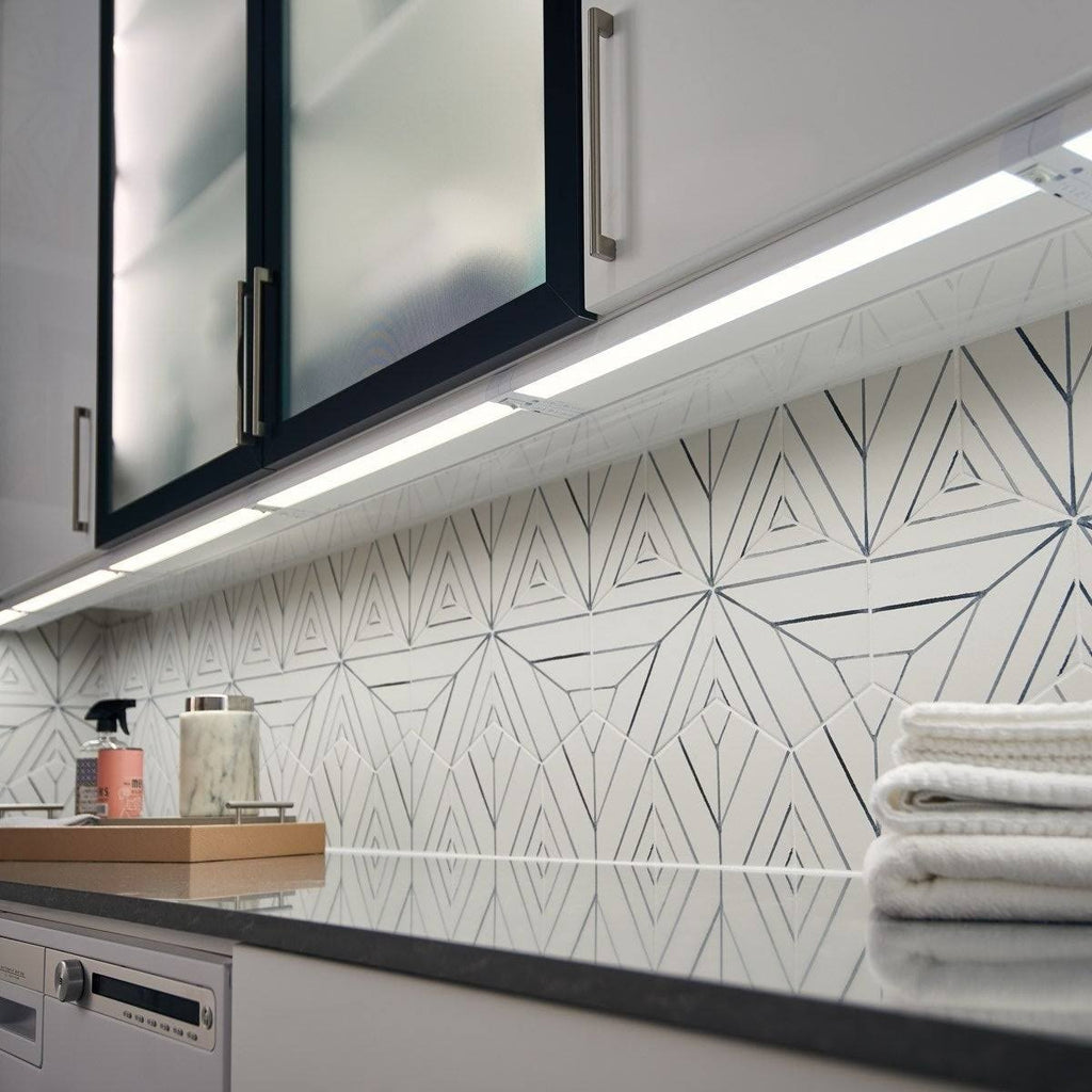 Under Cabinet LED Light C555
