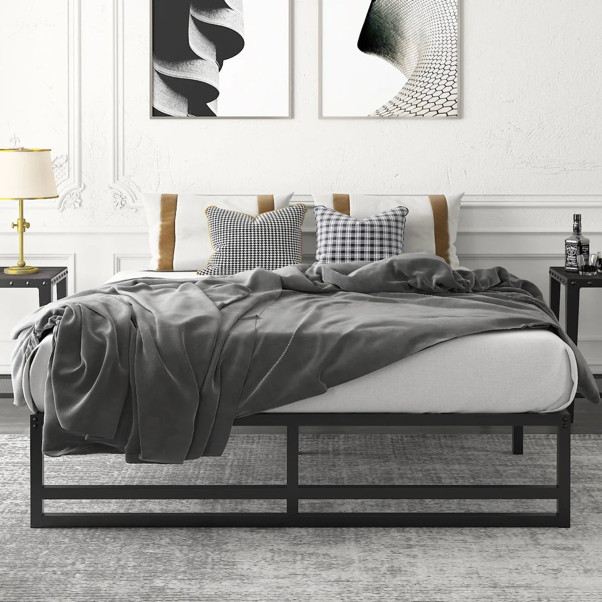 Queen Size Black Metal Platform Bed Frame U7390