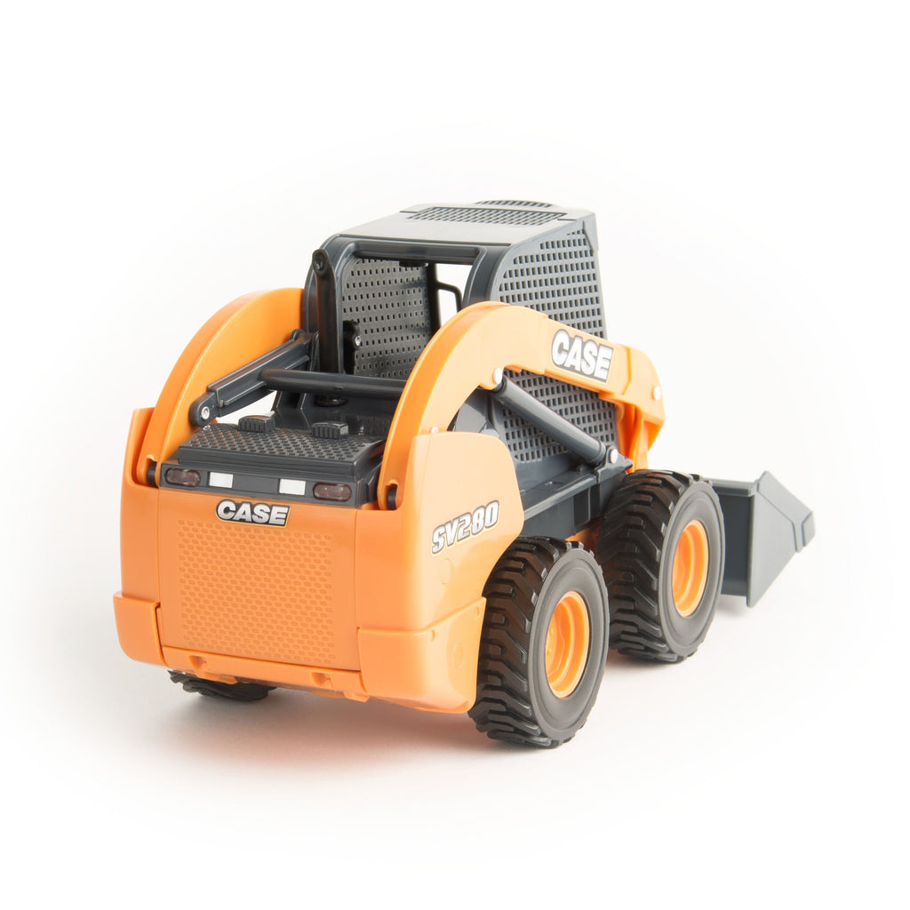 1:16 Scale Ram 3500 with Gooseneck Trailer and Case Construction SV280 Skid Steer Y165908