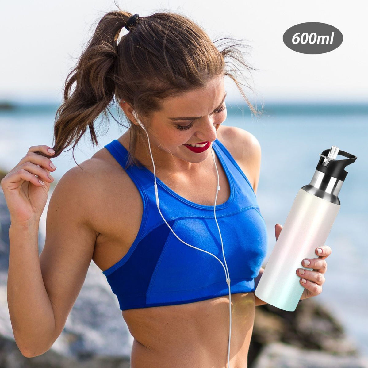 20 OZ Stainless Steel Vacuum Insulated Water Bottle with Straw Lid D975