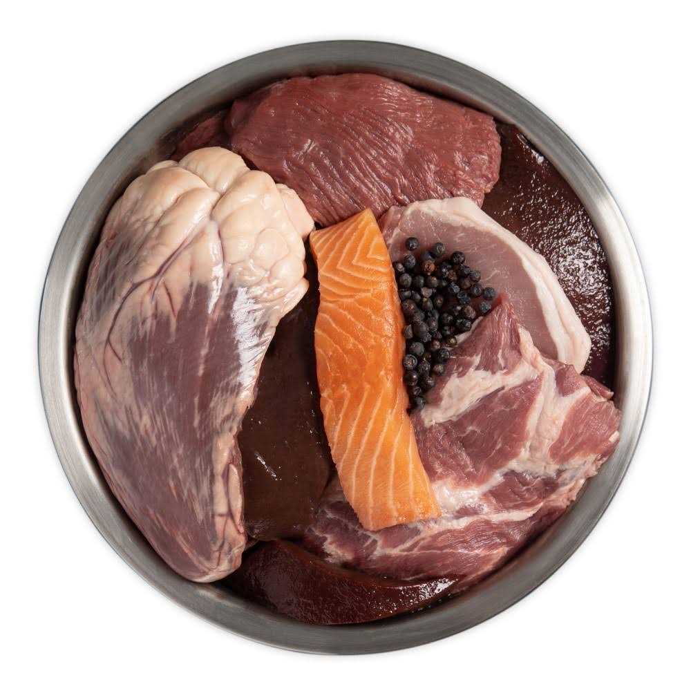 Dry Dog Food D48363