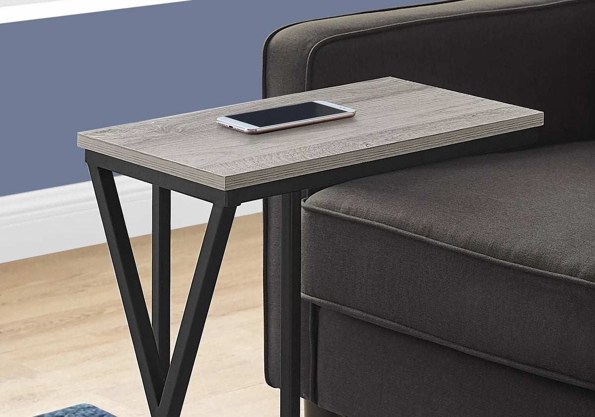 C-shaped Metal Accent Table Z25197