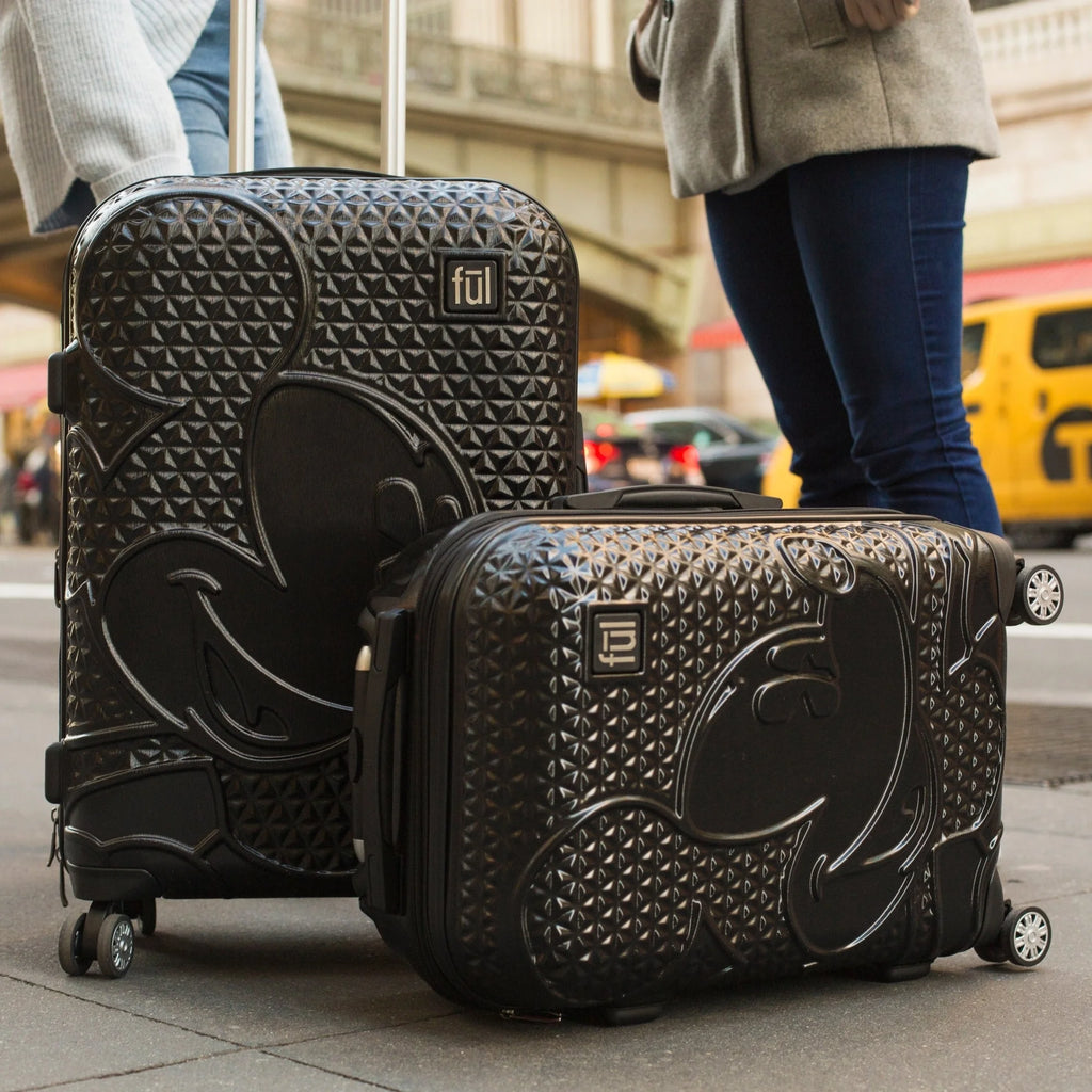 Black 25in Hardsided Rolling Luggage K244049