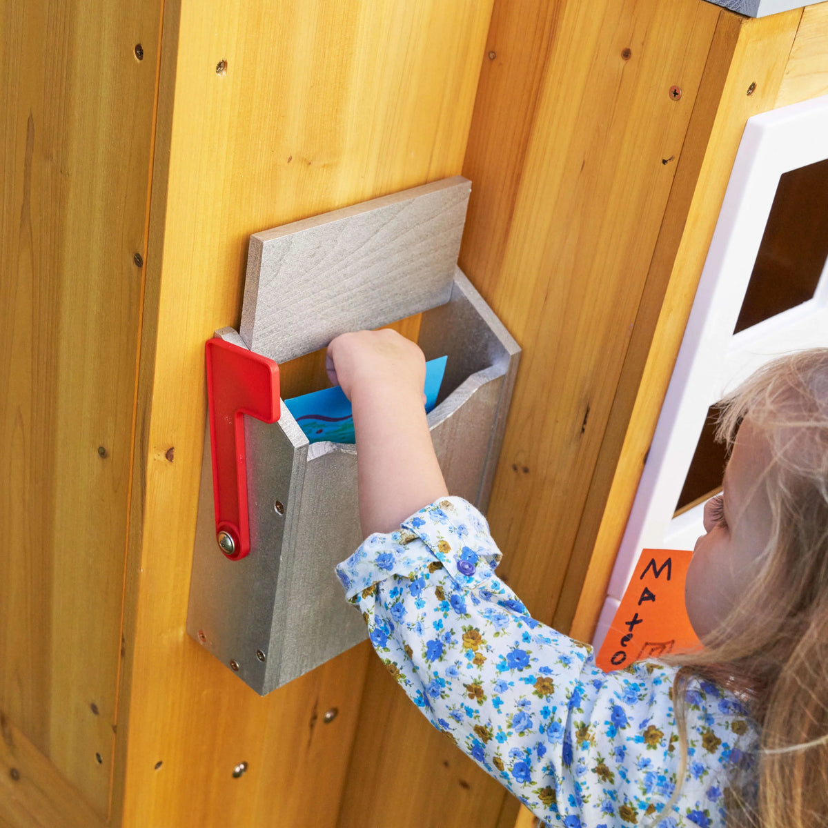 Wooden Outdoor Playhouse with Picnic Table P3941
