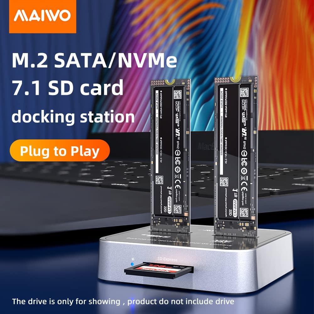 2 Bay M.2 NVMe SATA Docking Station with USB3.1 GEN2 Card Reader F69711