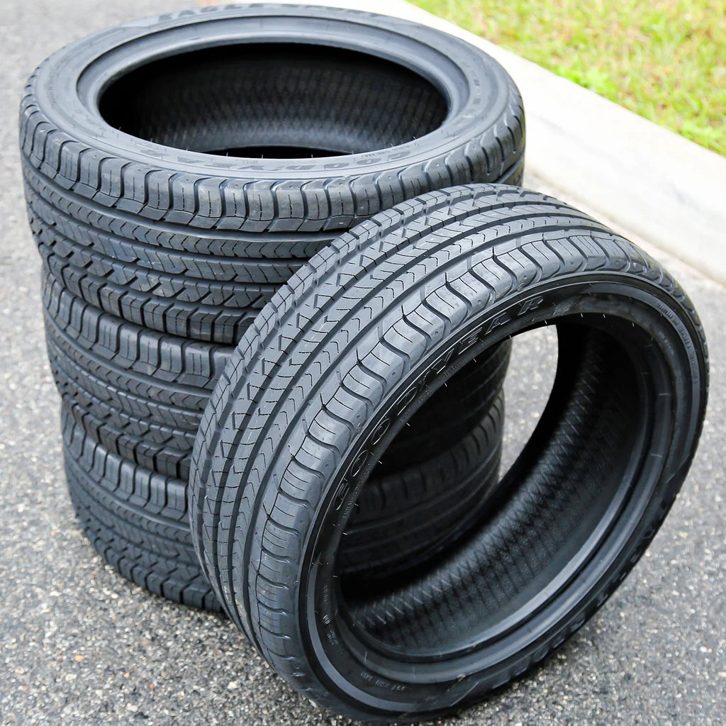 High Performance Tire 225/40R18 92Y U162755