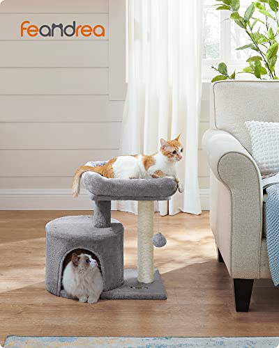 Light Gray Cat Tree Tower with Sisal Scratching Post I712437